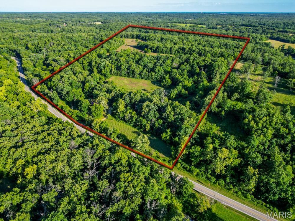 Property Photo: 14300 W Highway 32 MO 65536