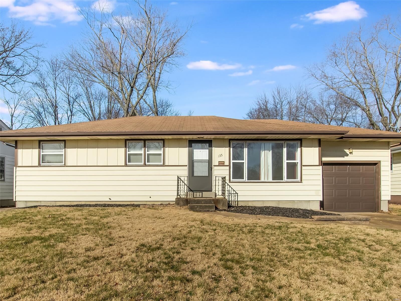 Property Photo:  135 Pompano Lane  MO 63031 