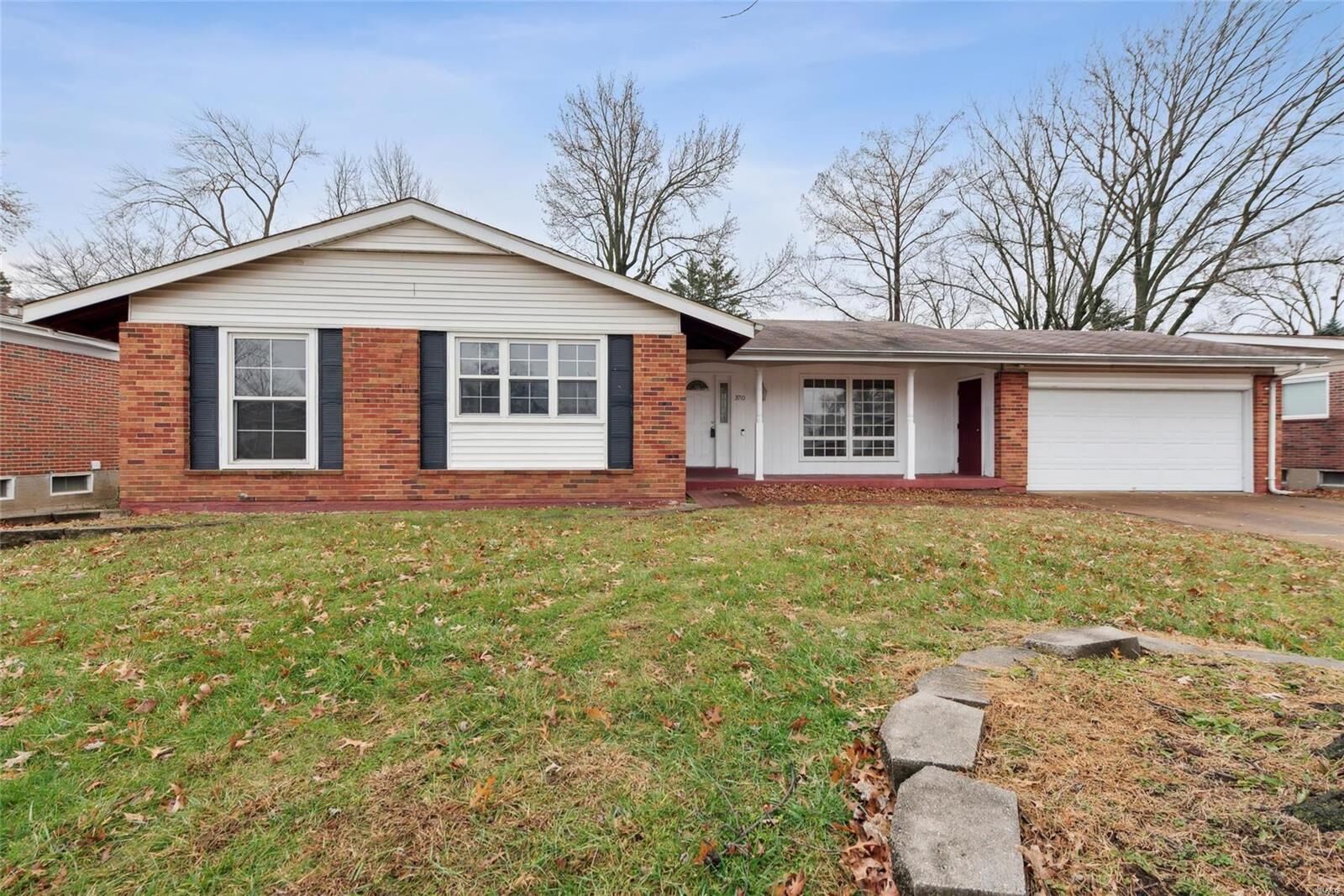 Property Photo: 3910 Fairway Drive MO 63033