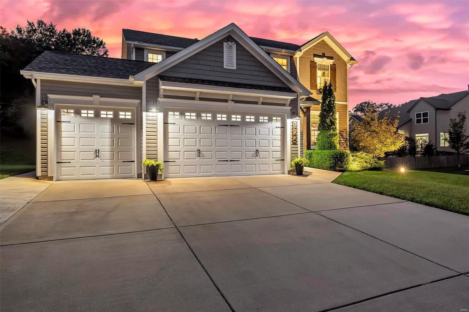 Property Photo:  1744 Wellington Woods Drive  MO 63025 