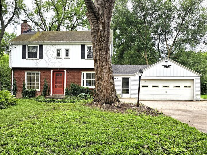 12615 W Honey Ln  New Berlin WI 53151 photo
