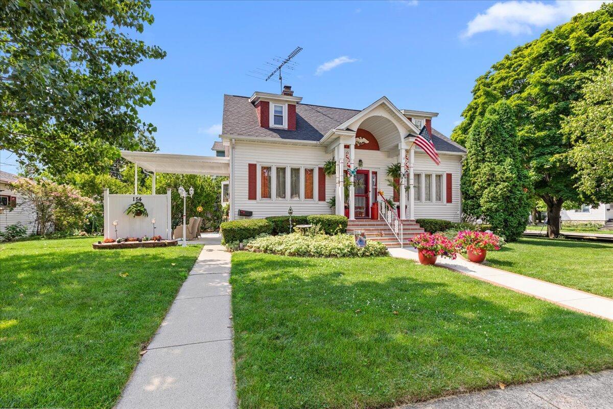 Property Photo: 154 Boyd St WI 54935