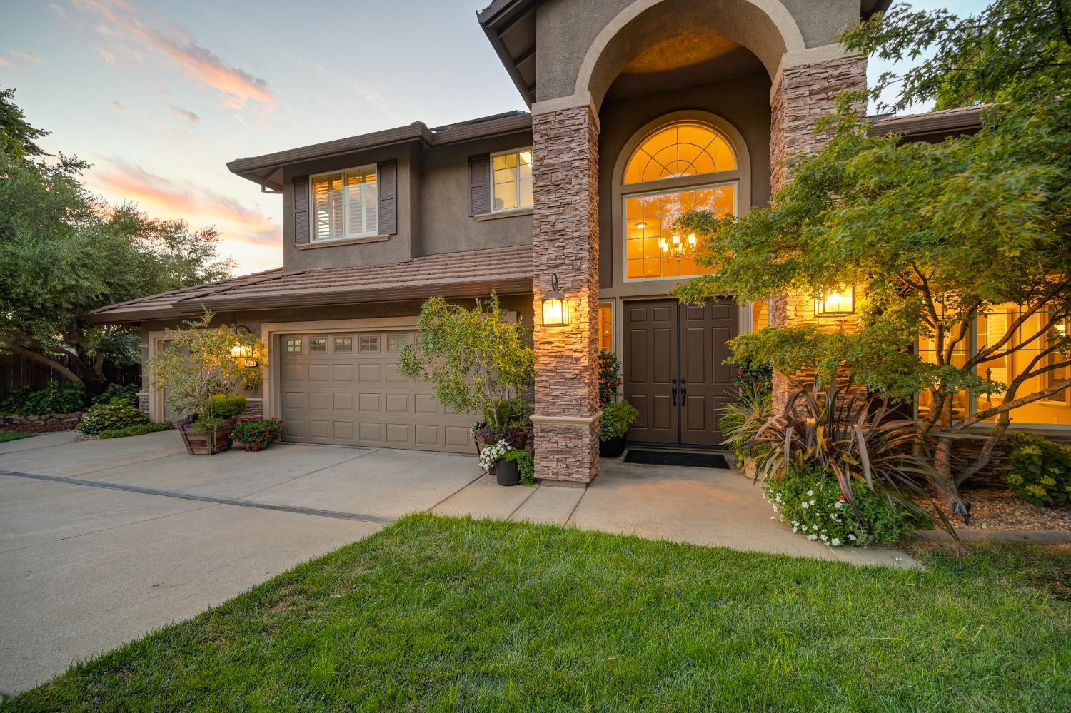 Property Photo: 3563 Foxmore Lane CA 95672