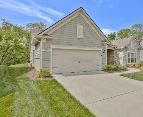 Property Photo: 7027 Hickman Way TN 37174