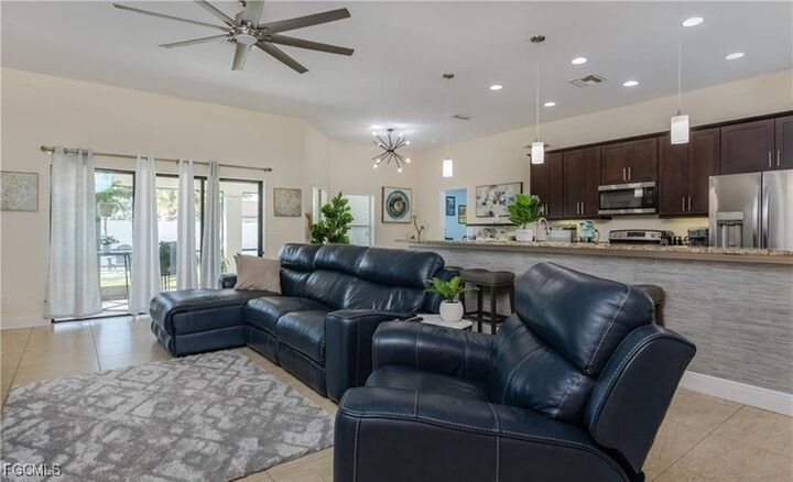 Property Photo: 316 SE 16th Street FL 33990