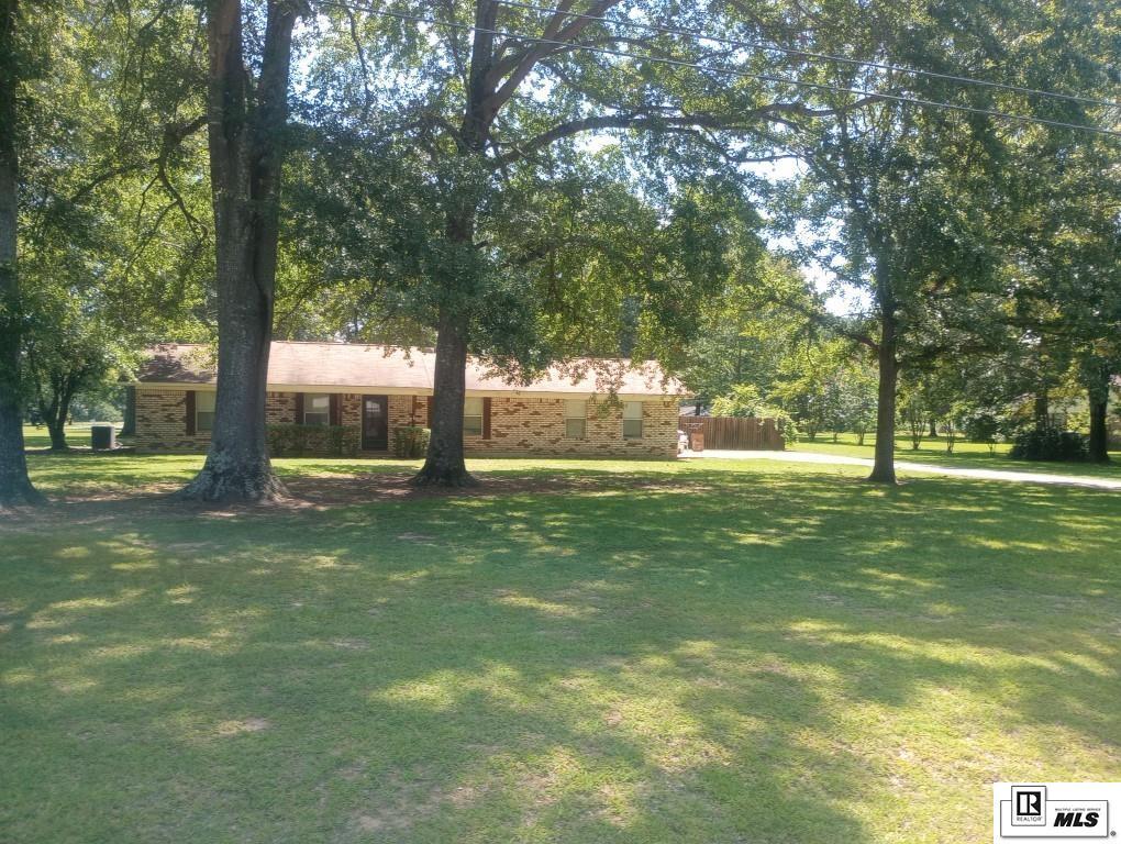 Property Photo: 12144 Jays Road LA 71220
