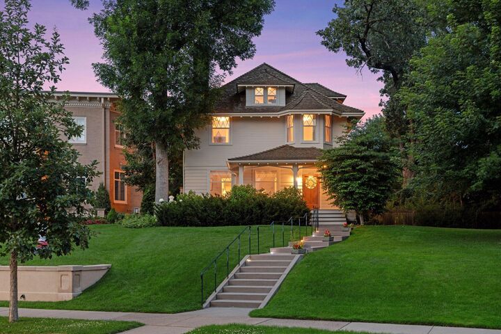 2225 E Lake Of The Isles Parkway  Minneapolis MN 55405 photo