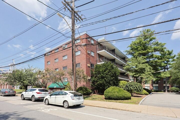 Property Photo: 995 Mass Ave 404 MA 02476