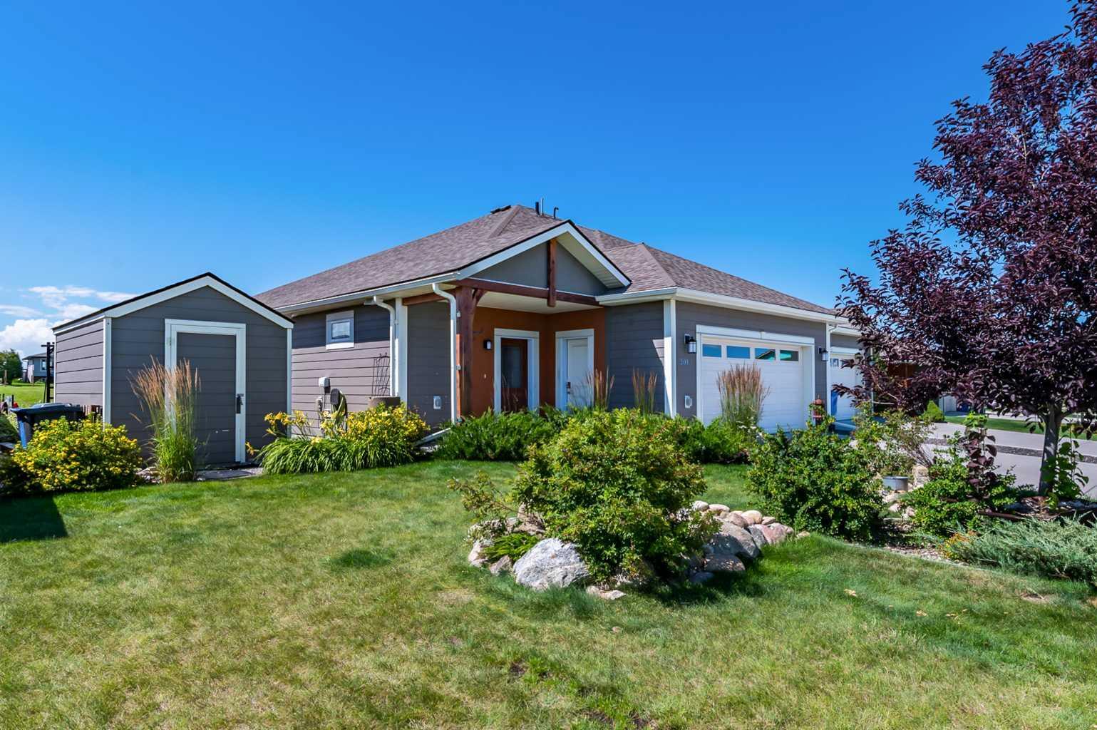 Property Photo: 2013 30 Avenue AB T0L 1R0