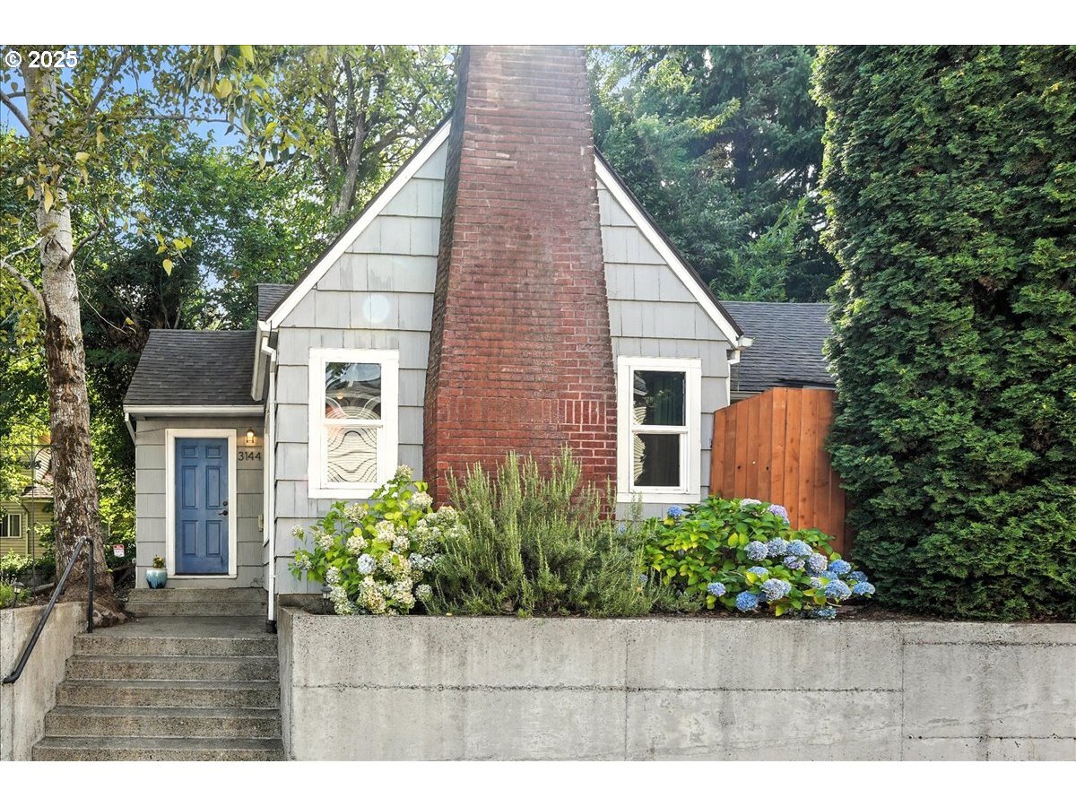 3144 NE 103rd Pl  Portland OR 97220 photo