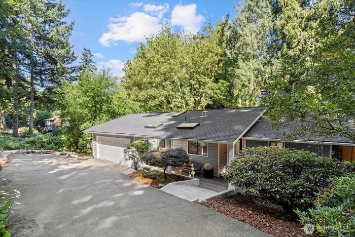 Property Photo: 102 Park Avenue NW WA 98335