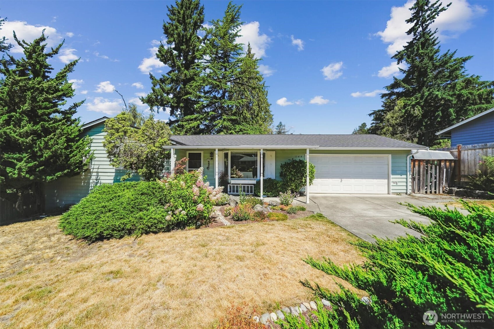 Property Photo:  11414 SE 86th Street  WA 98056 