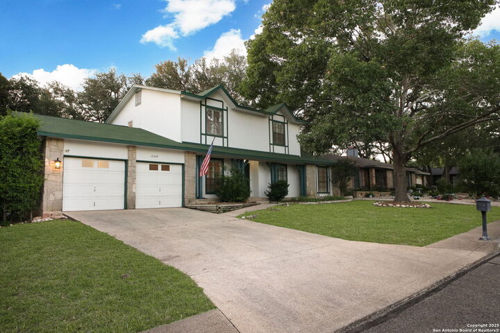 Property Photo: 15319 Pebble Path TX 78232