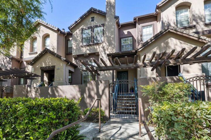 Property Photo: 3048 Brunetti Way CA 95125