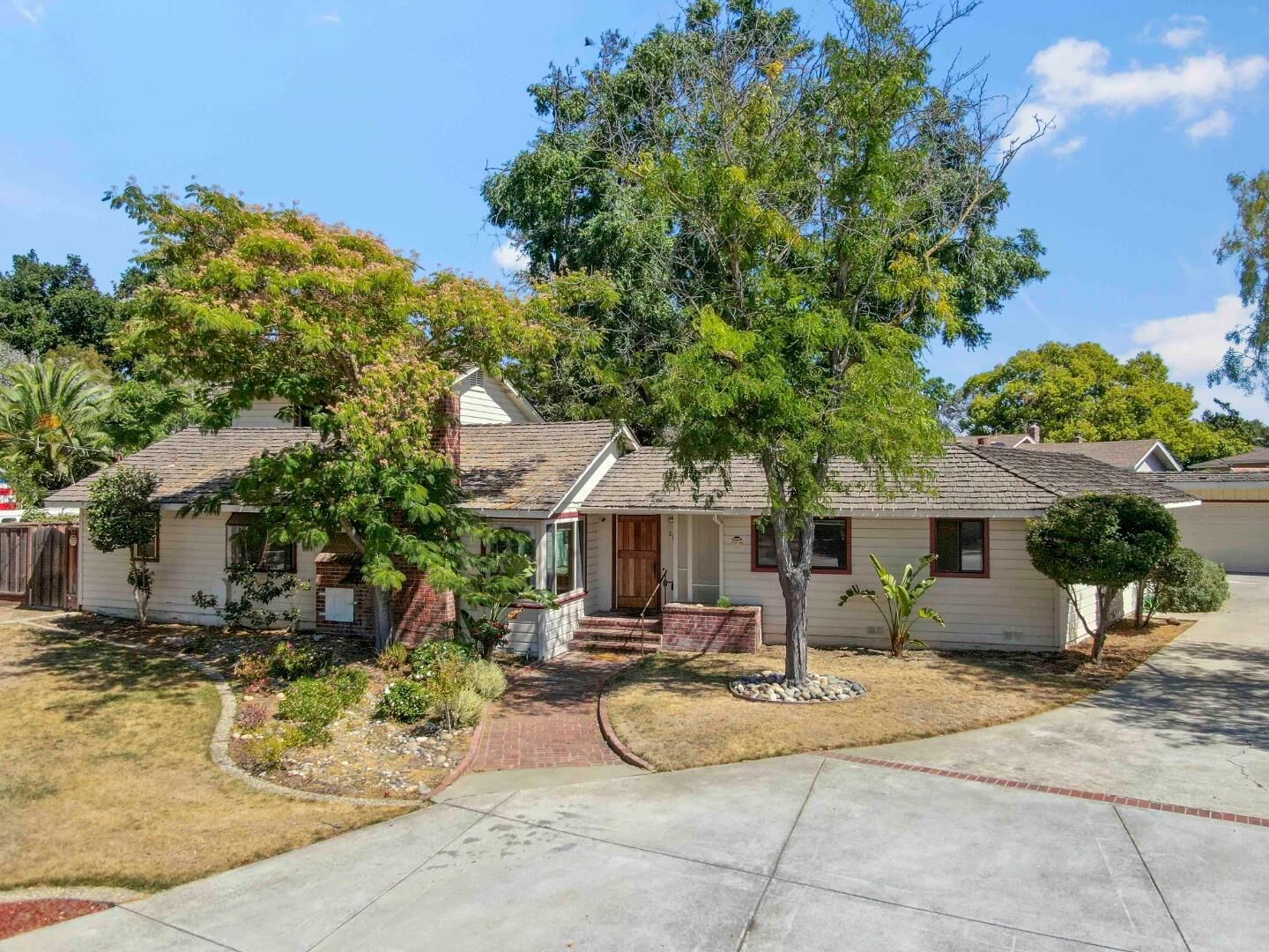 Property Photo:  876 Dry Creek Road  CA 95008 