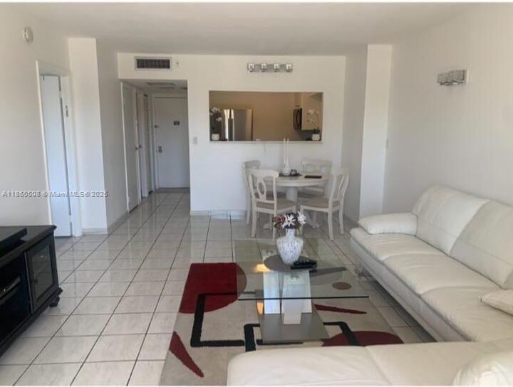 Property Photo: 20379 W Country Club Dr 437 FL 33180
