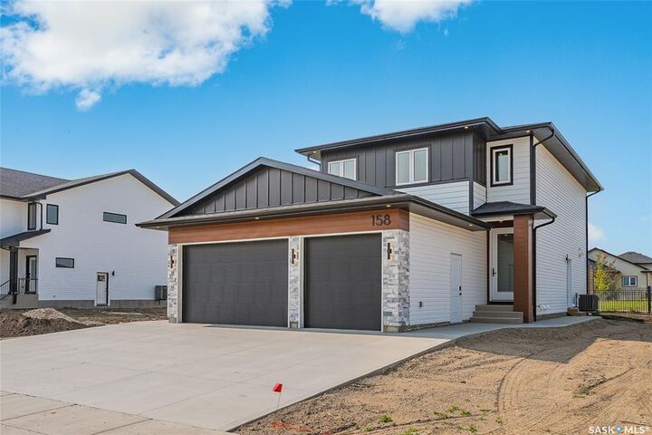 Property Photo: 158 Haverstock Crescent SK S7W 1E3