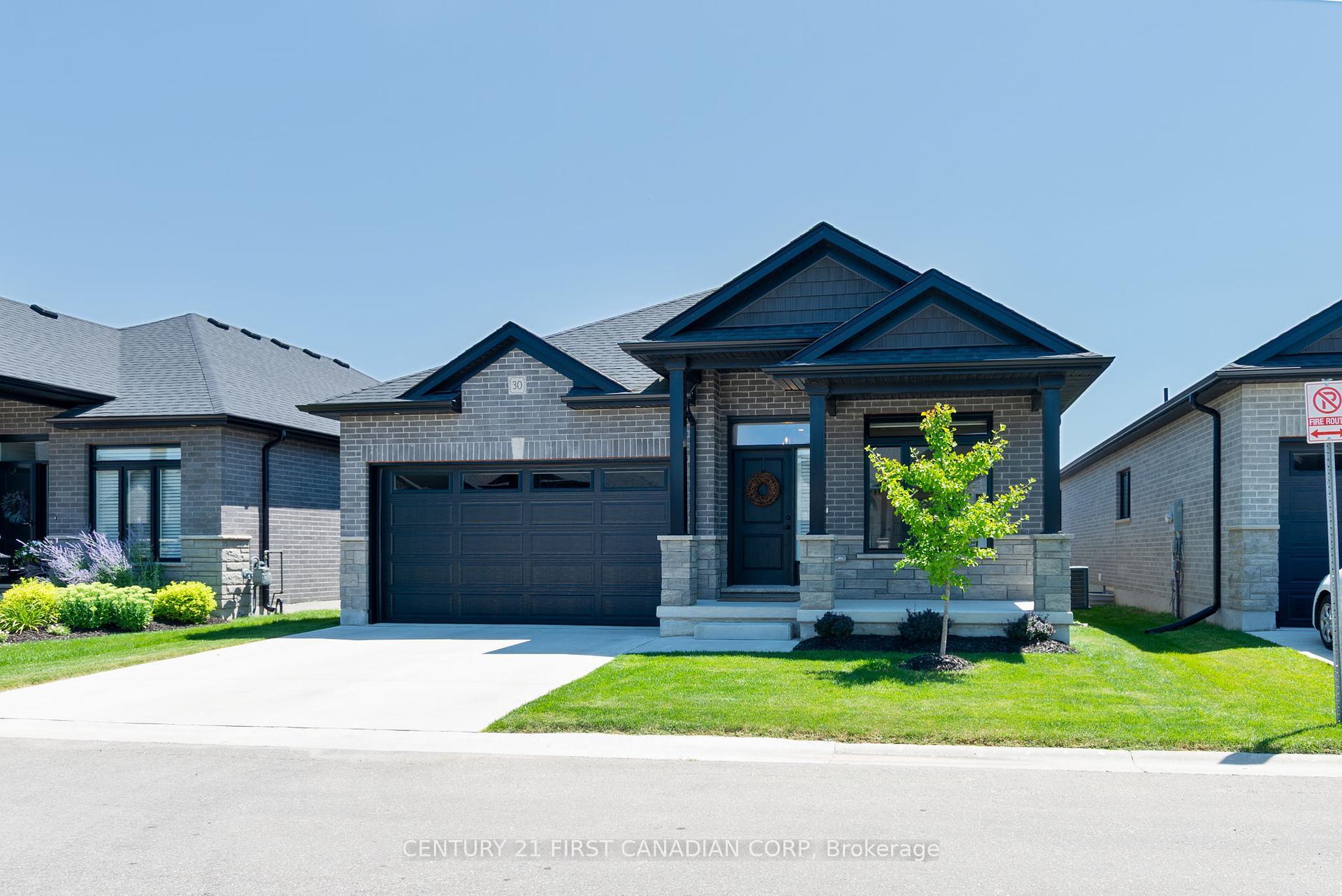 Property Photo: 383 Daventry Way 30 ON N0L 1R0