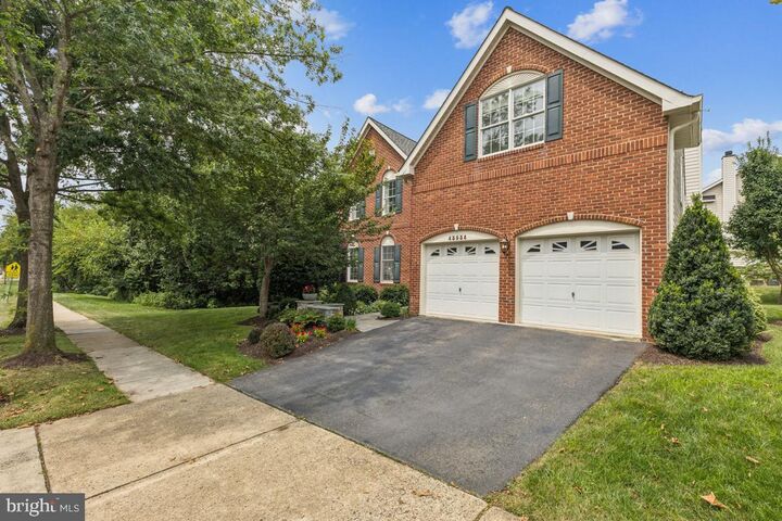 Property Photo: 43534 Hyland Hills Street VA 20152
