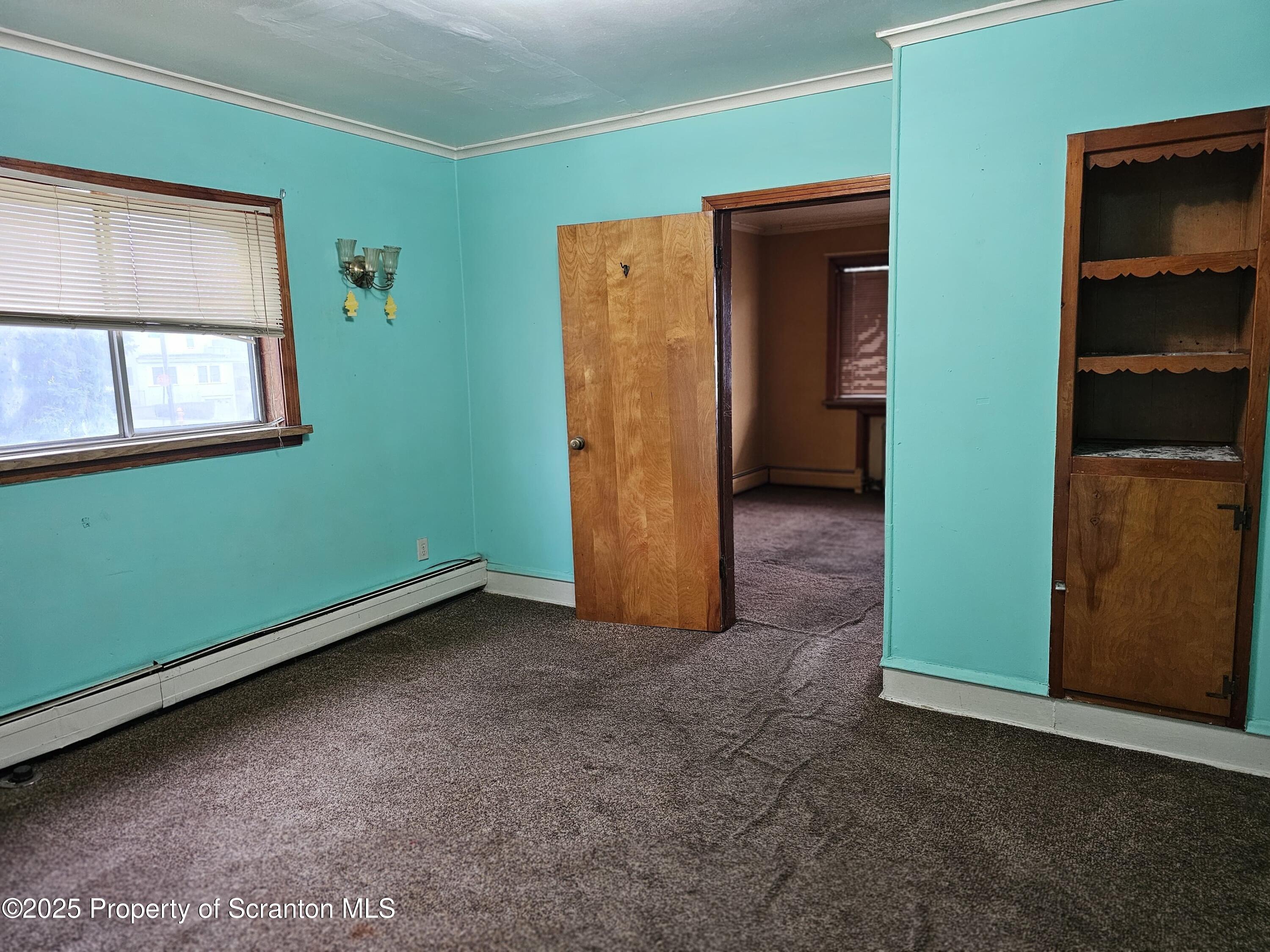 Property Photo:  719 Prospect Avenue  PA 18505 