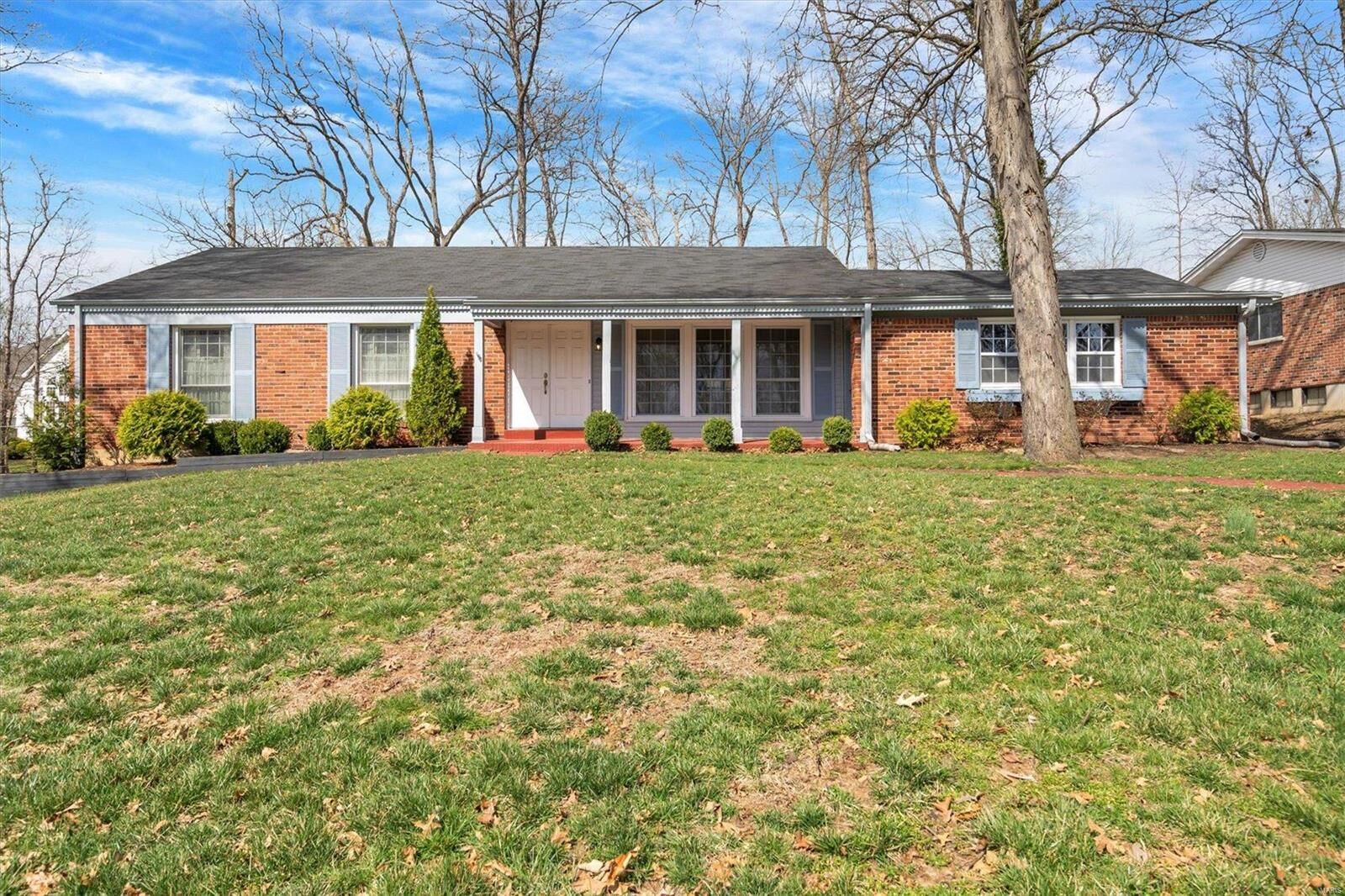 Property Photo:  418 Oakmont Circle  MO 63011 