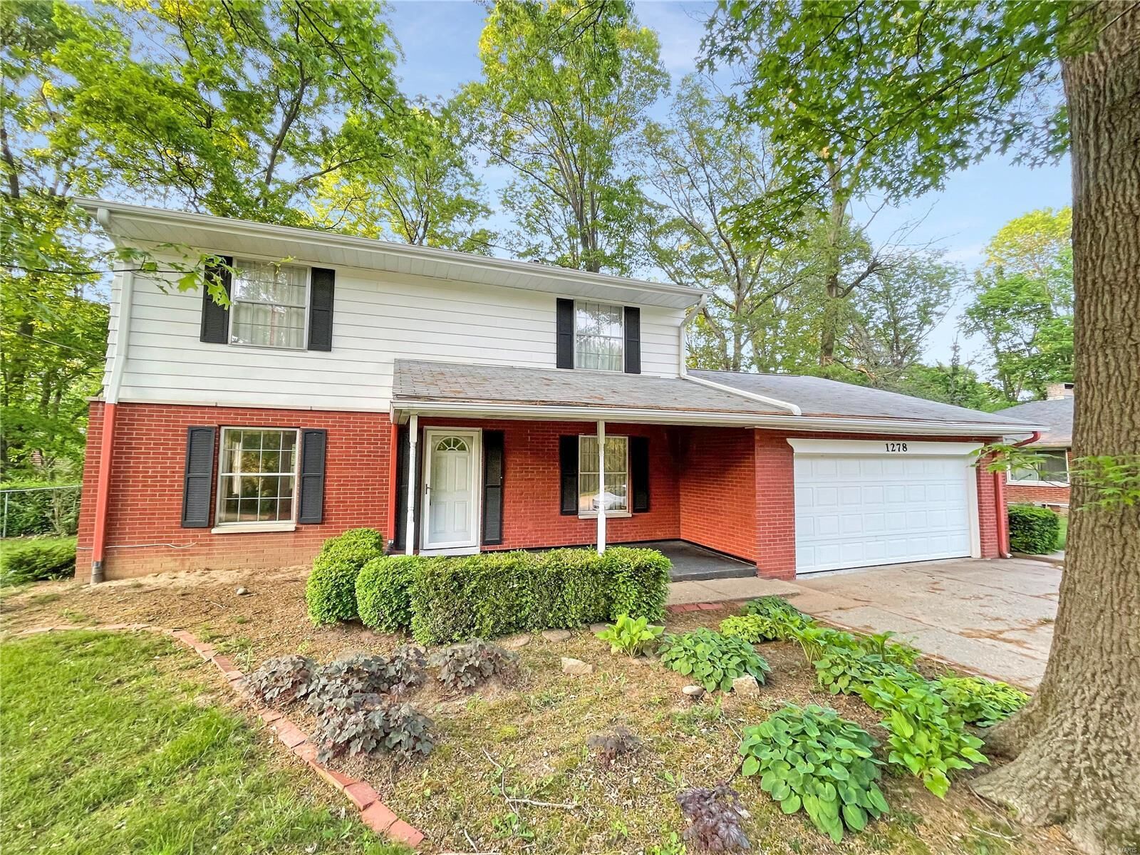 Property Photo:  1278 Pin Oak Lane  IL 62232 