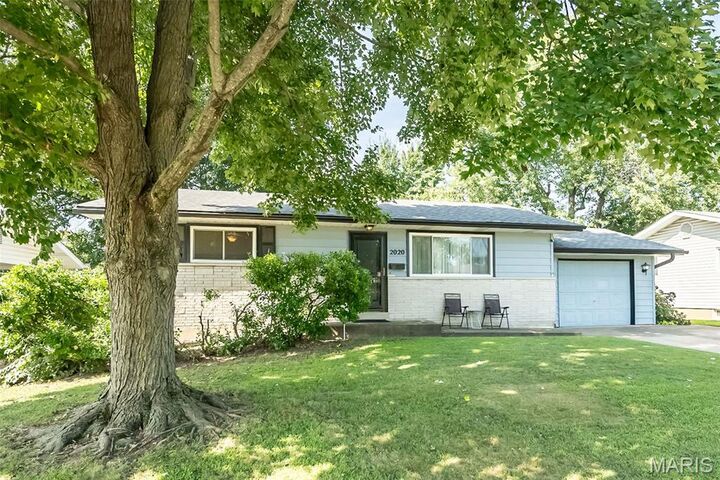 Property Photo: 2020 David Drive MO 63031