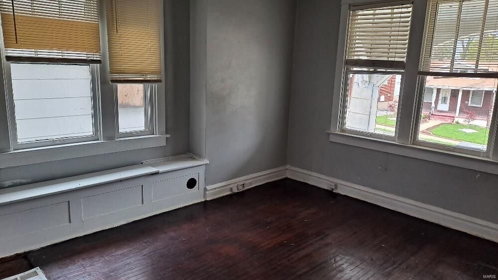 Property Photo: 7104 Edison Avenue MO 63121