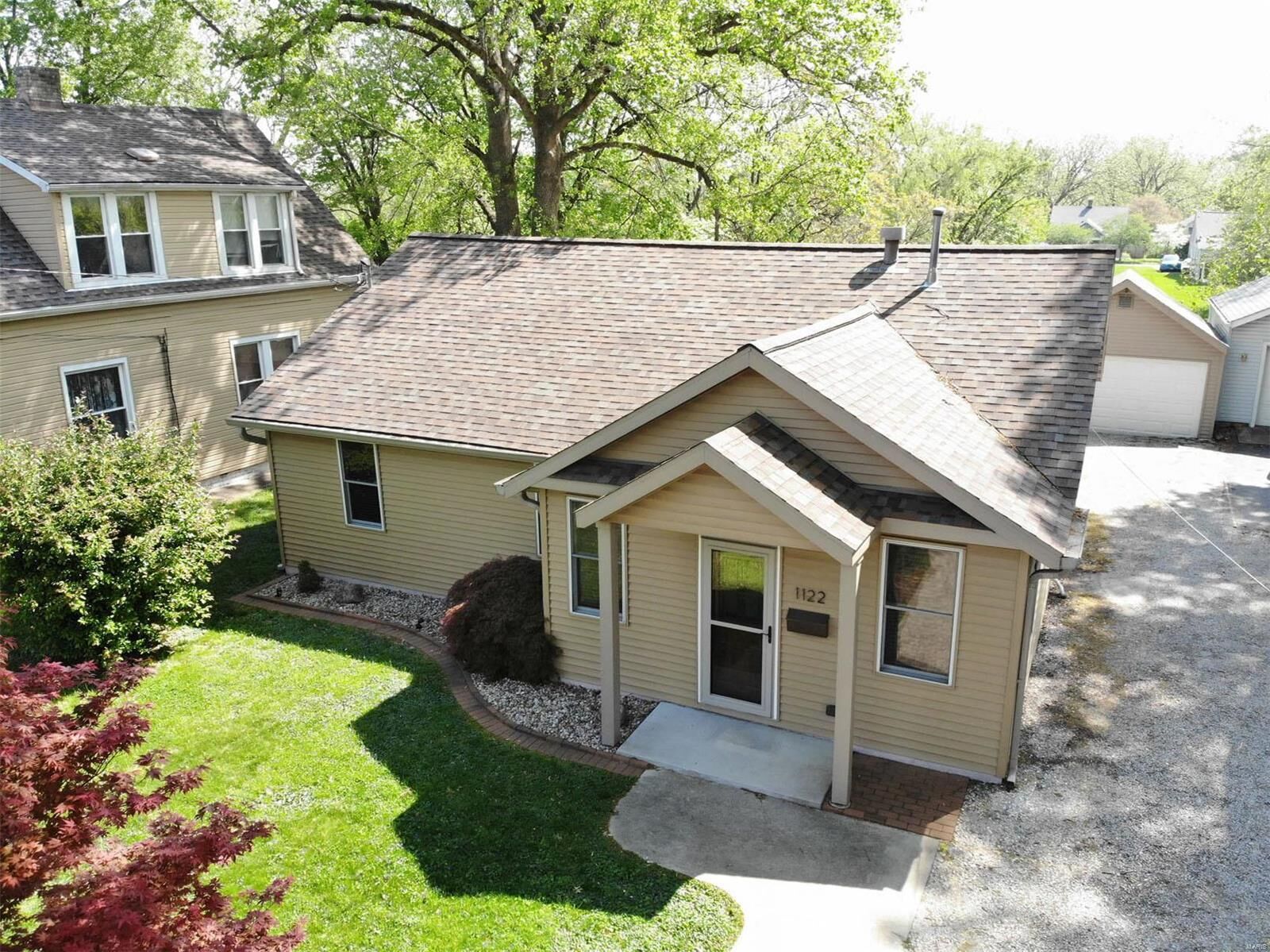 Property Photo:  1122 Williams Street  IL 62234 