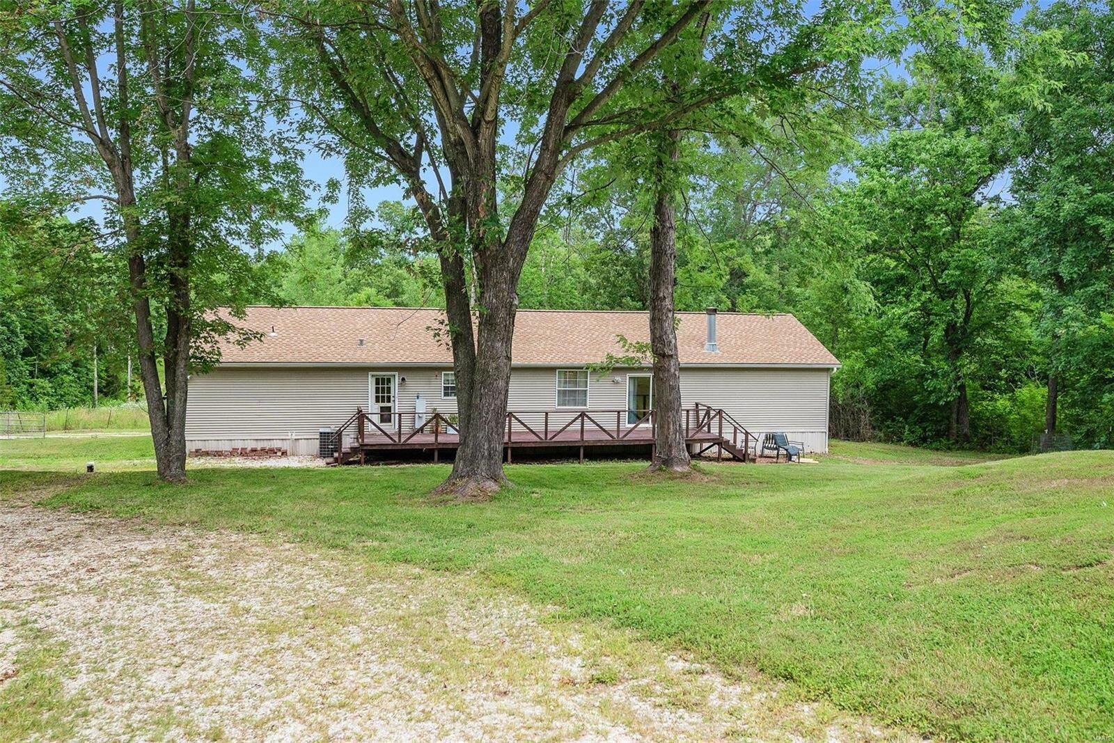 Property Photo: 34626 Elm Avenue MO 63348