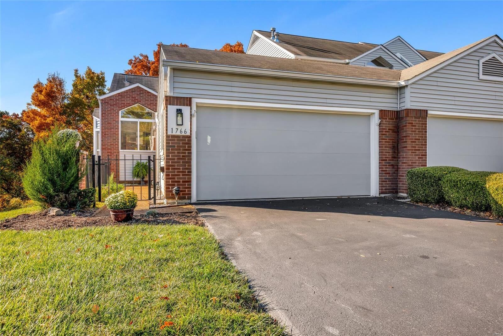 Property Photo: 1766 Ridgeview Circle Drive MO 63021