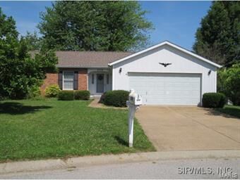 Property Photo: 308 Wedgewood Drive IL 62298