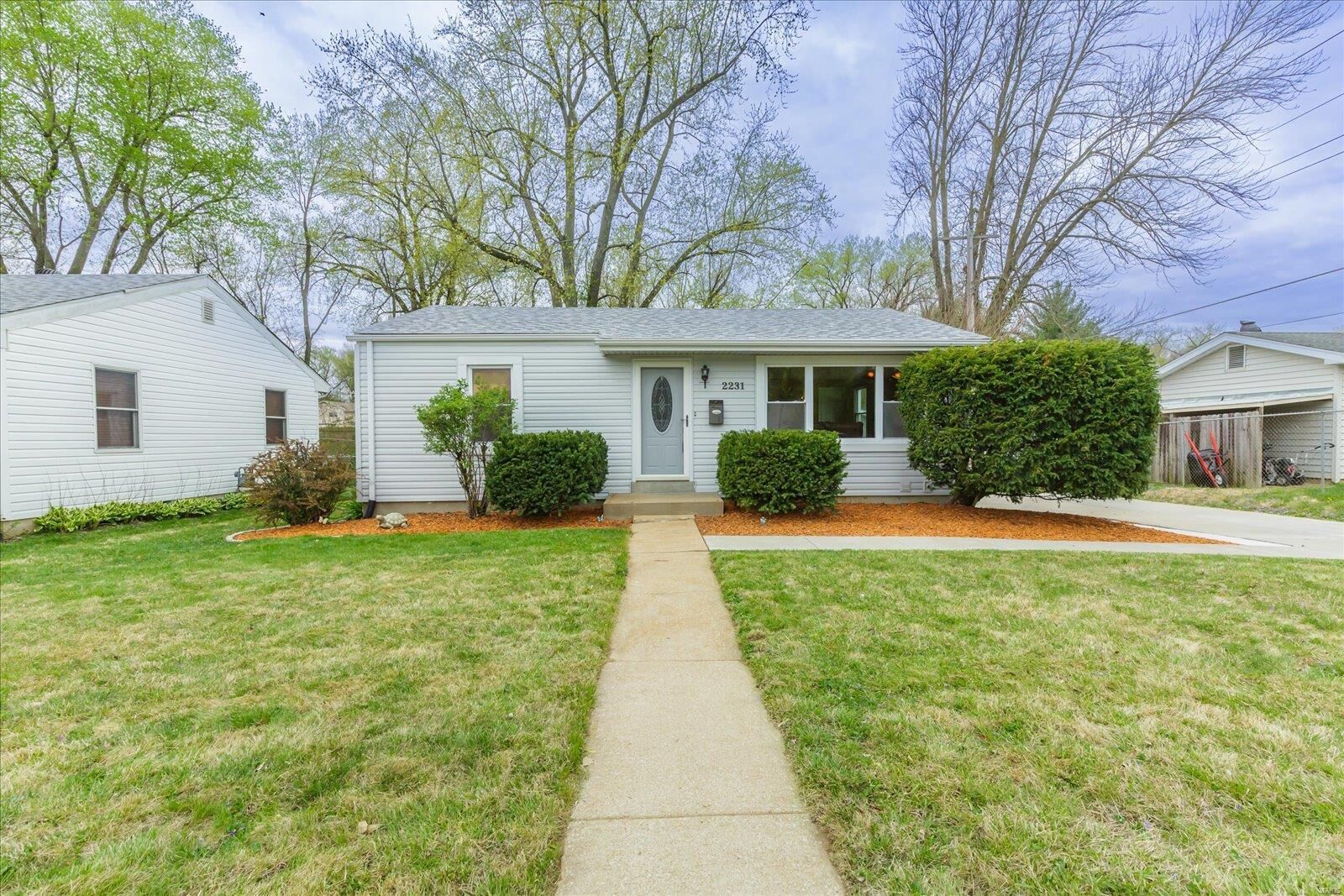 Property Photo:  2231 Cherry Lane  MO 63301 