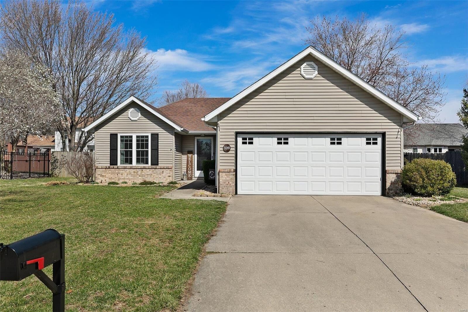 Property Photo: 3281 Springbrook Drive IL 62221