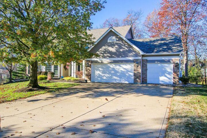 2106 Hickory Summit Court  Wildwood MO 63011 photo
