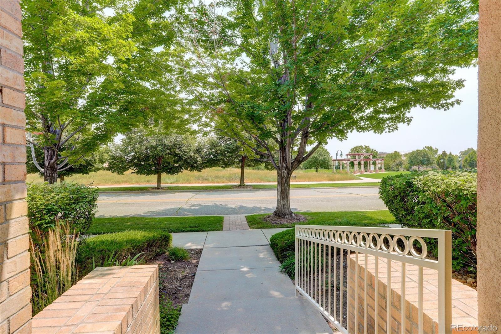 Property Photo:  561 Roslyn Street  CO 80230 