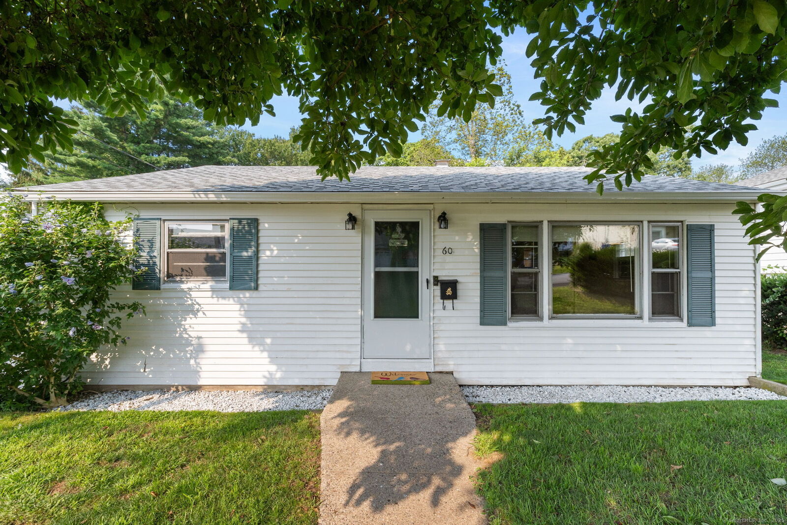 Property Photo:  60 Hewey Street  CT 06708 