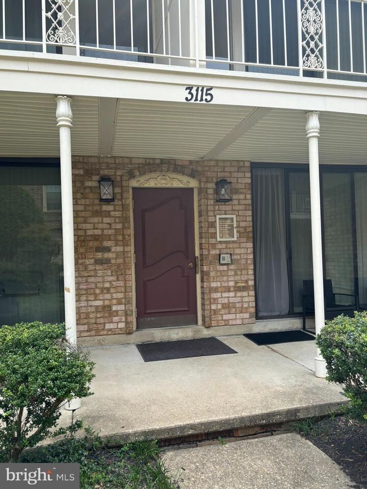 Property Photo:  3115 Patrick Henry Drive 531  VA 22044 