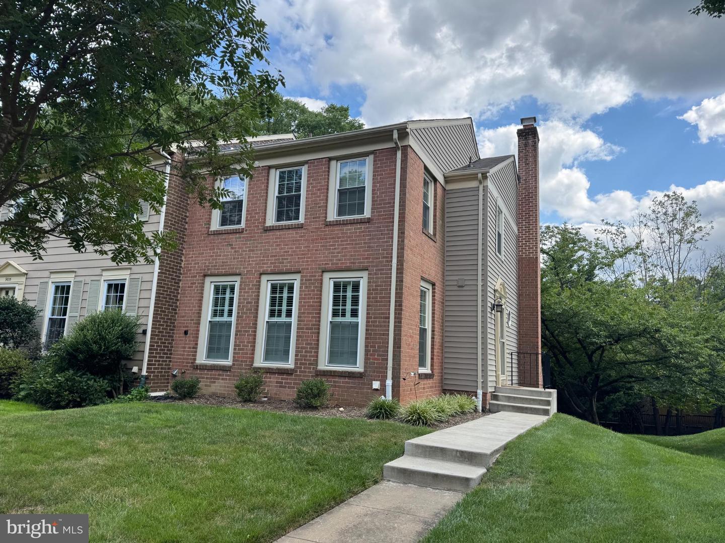 9657 Masterworks Drive  Vienna VA 22181 photo