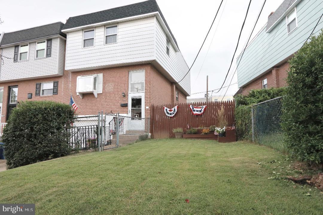 3647 W Crown Avenue  Philadelphia PA 19114 photo