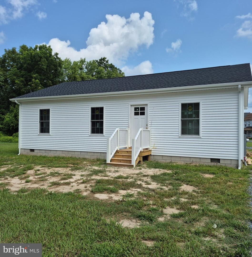 Property Photo: 117 Oak Street MD 21851