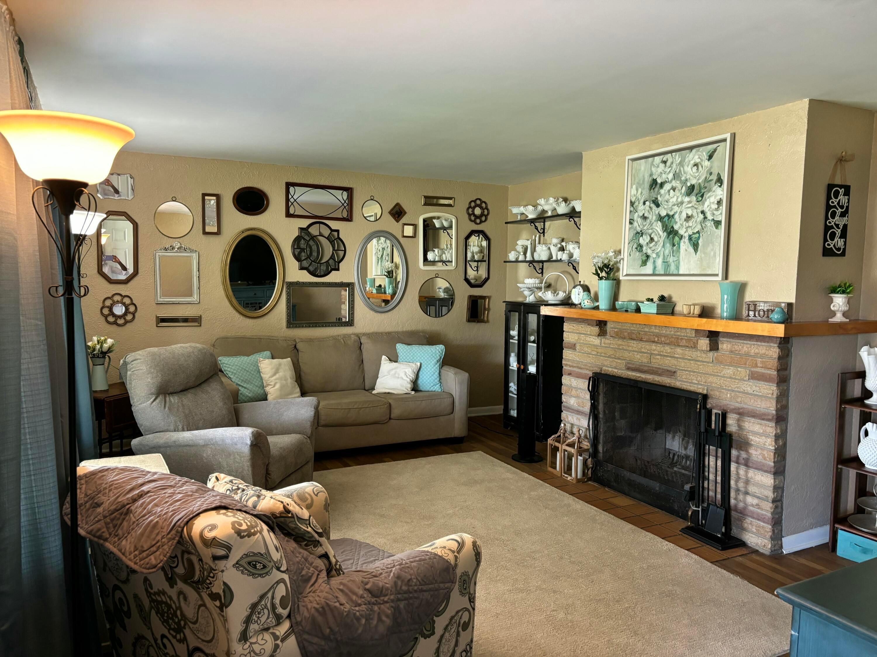 Property Photo: 733 Saratoga Avenue OH 43055