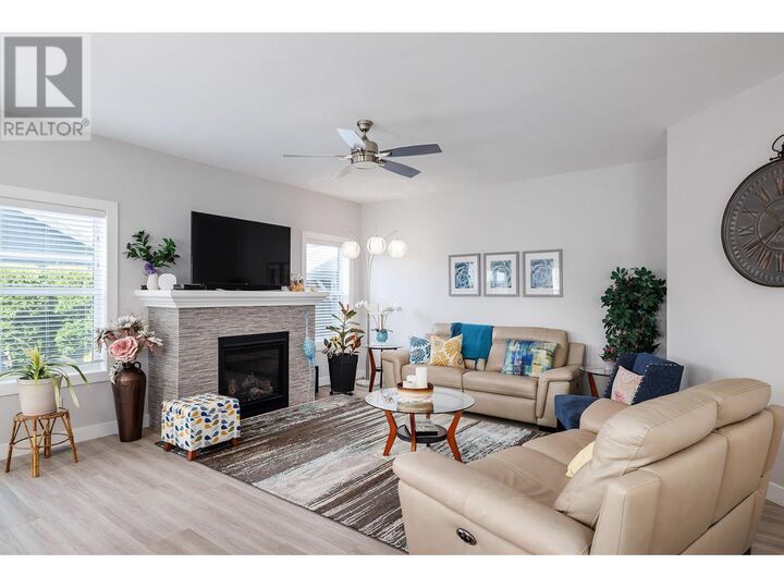 Photo de la propriété:  3339 Mimosa Drive  BC V4T 3A5 