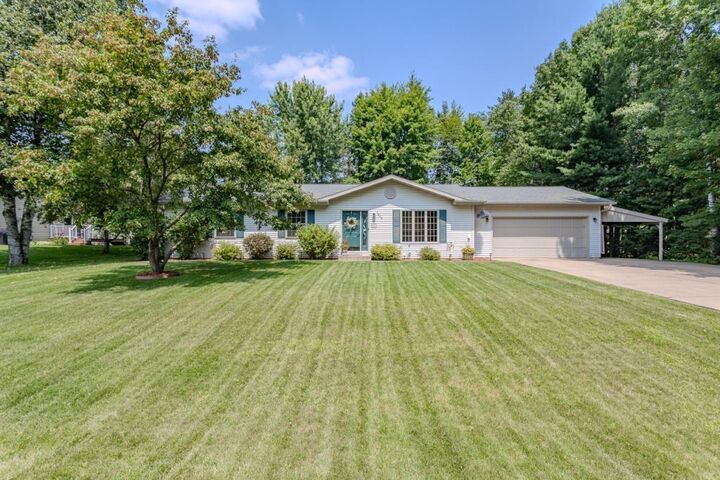 Property Photo:  1608 Harlyn Avenue  WI 54474 