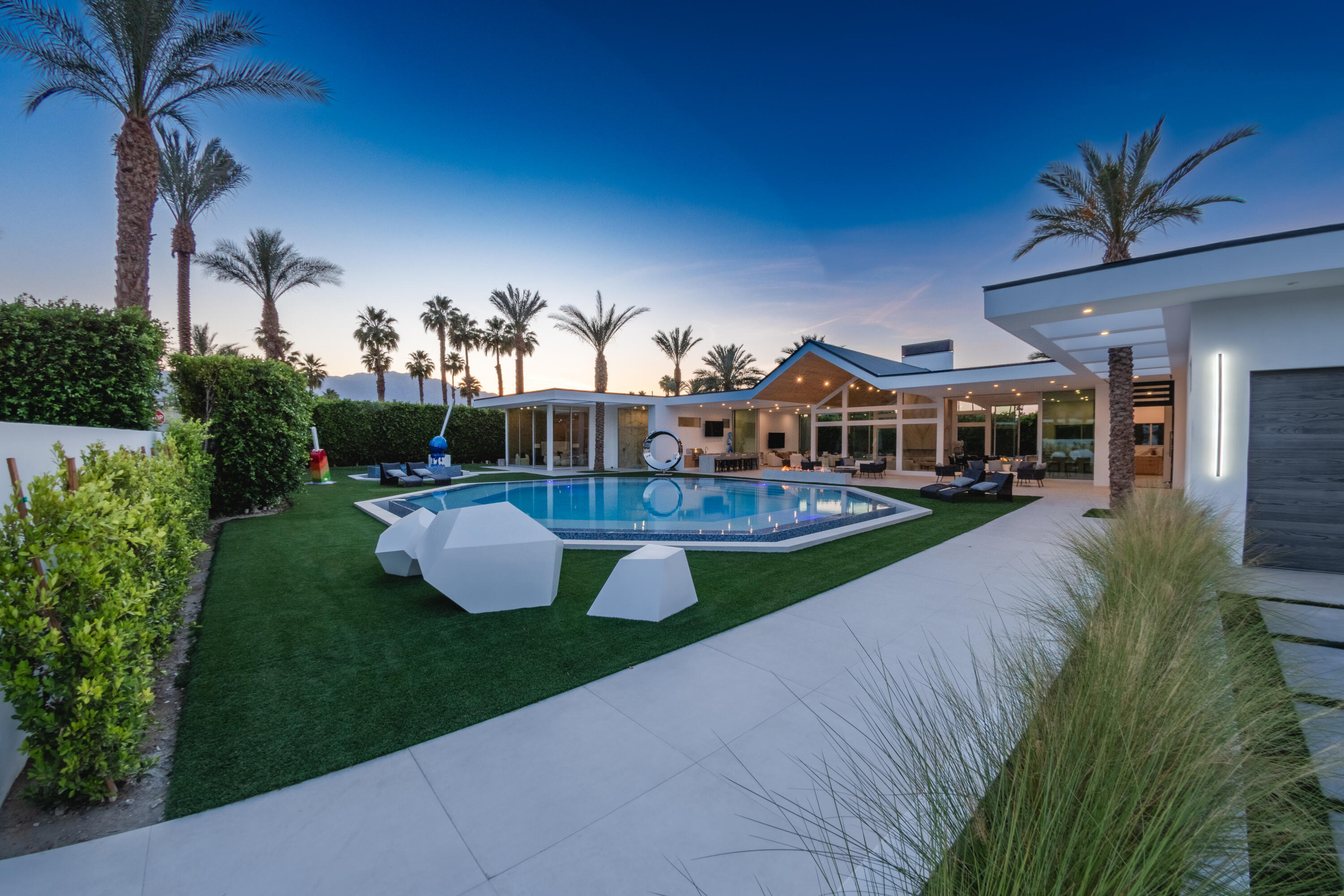 Property Photo:  1 Makena Lane  CA 92270 