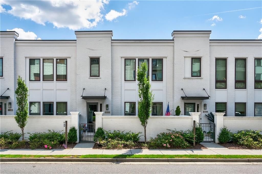 Property Photo: 6425 Halcyon Way GA 30005