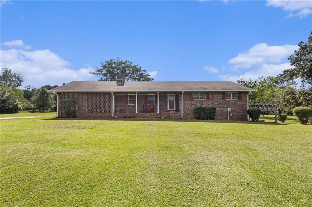 Property Photo: 930 Smith Store Road GA 30016