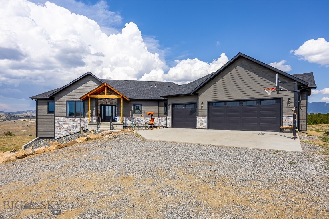 Property Photo:  450 Hyde Park  MT 59701 