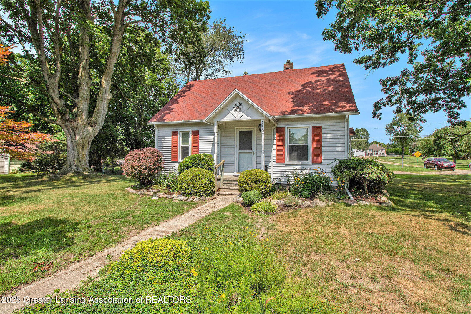 Property Photo: 202 Pine Street MI 48892