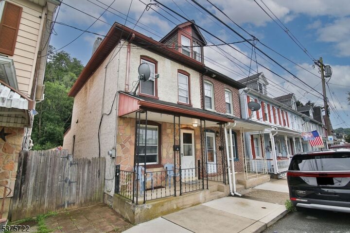 Property Photo: 112 Rose St NJ 08865